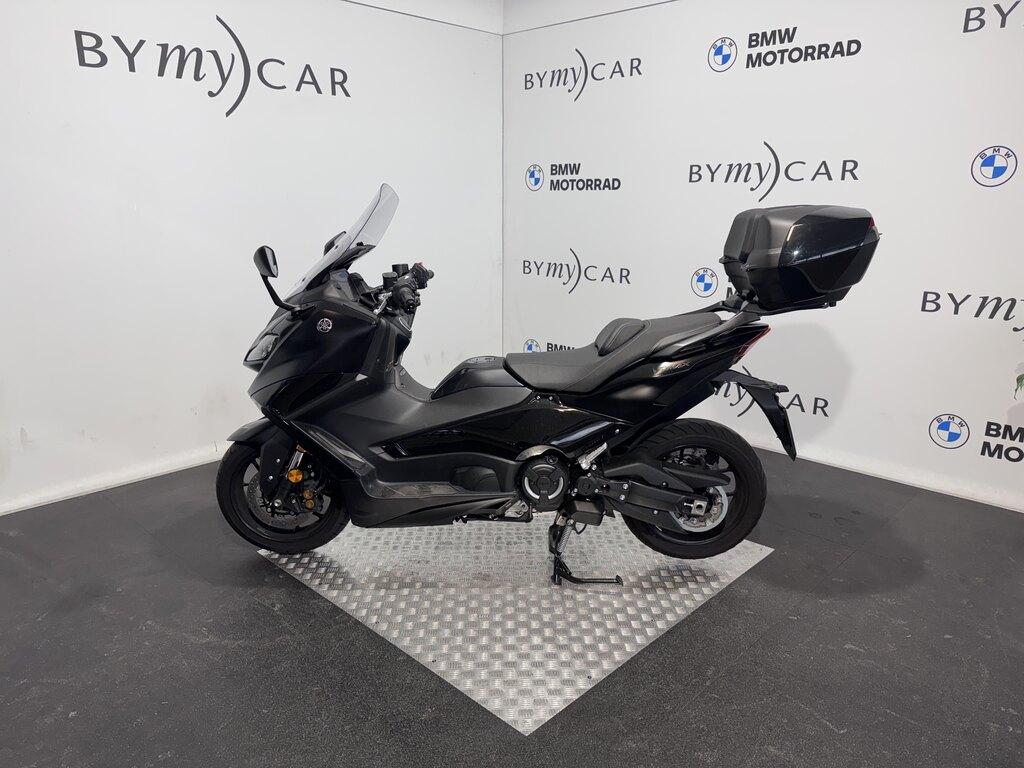 T-MAX 560