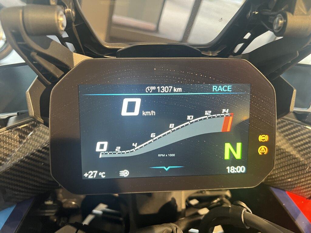 M 1000 XR