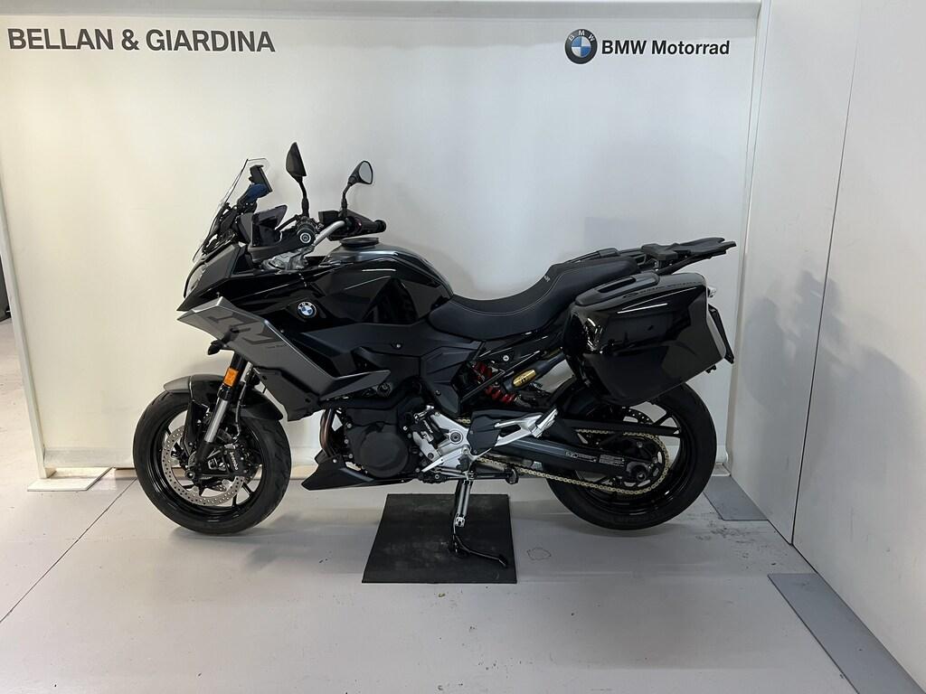 F 900 XR
