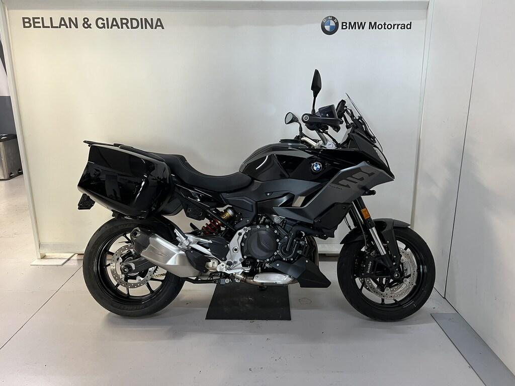 F 900 XR