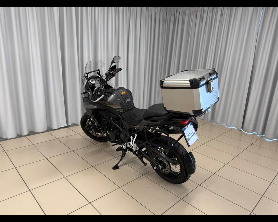 TRK 502