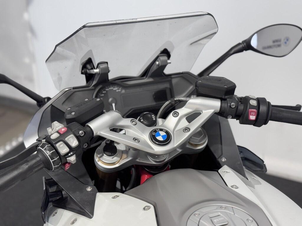 R 1200 RS