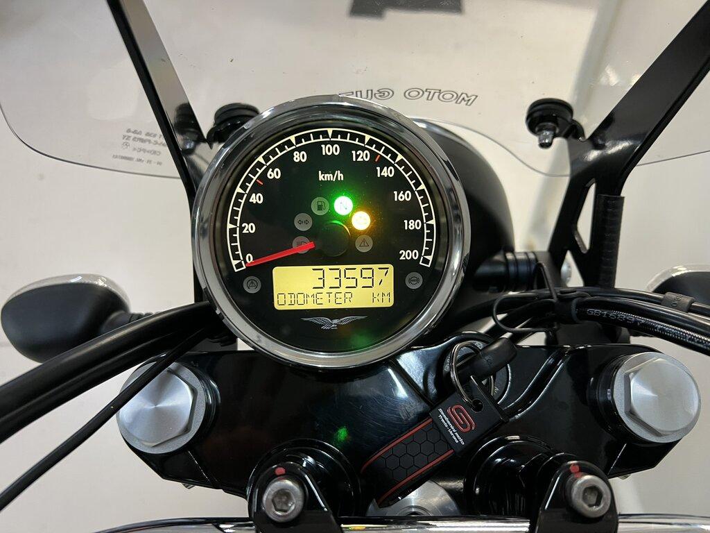 V9 850