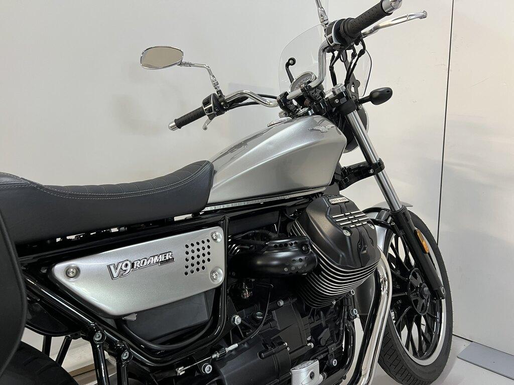V9 850