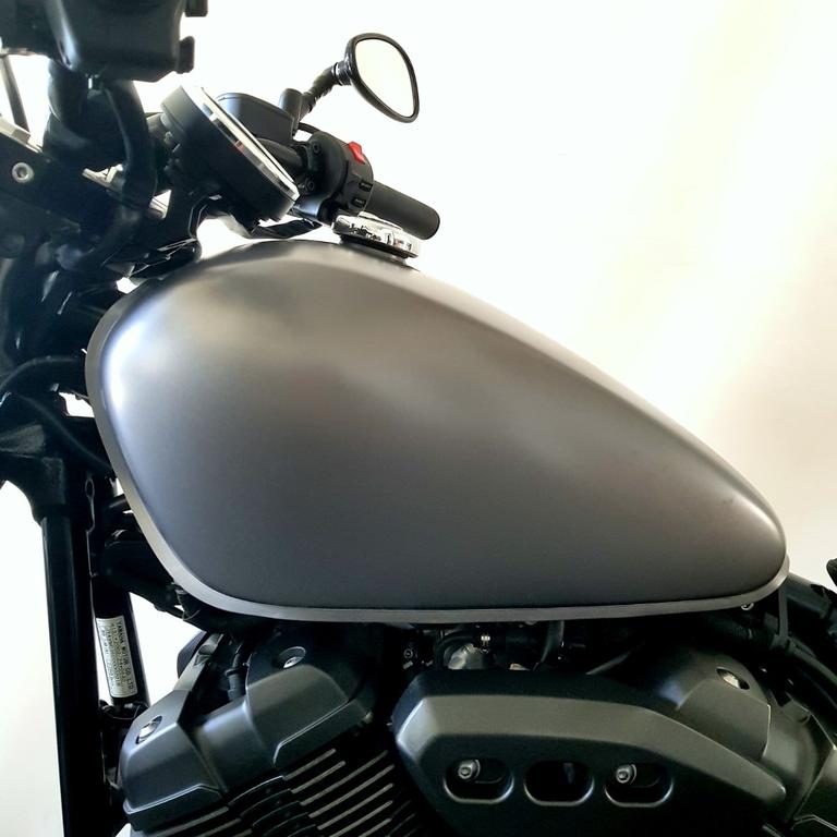 XV 950