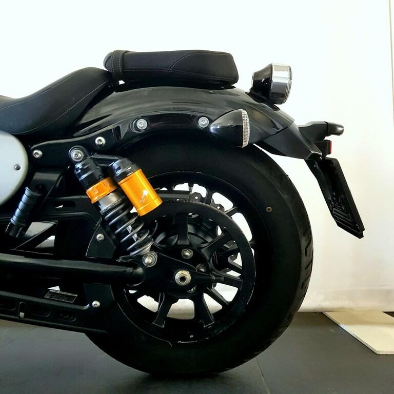 XV 950