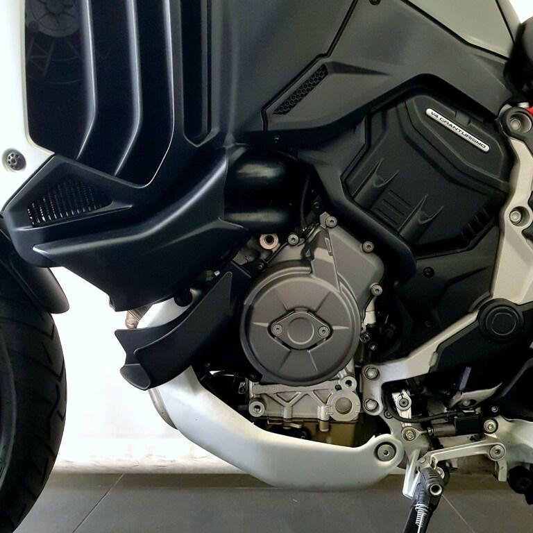 MULTISTRADA V4