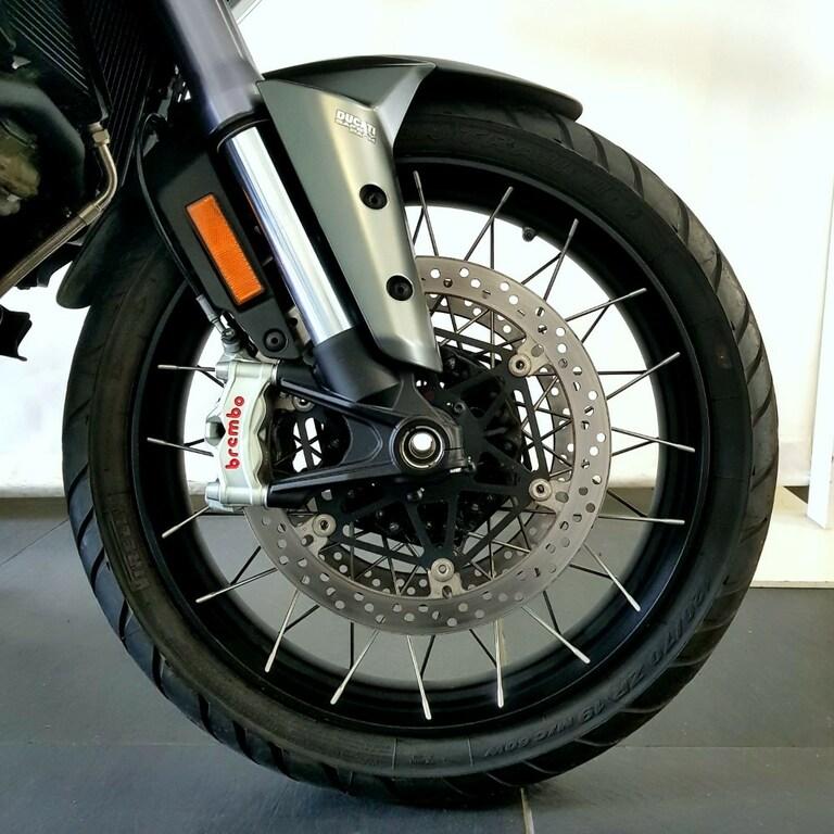 MULTISTRADA V4