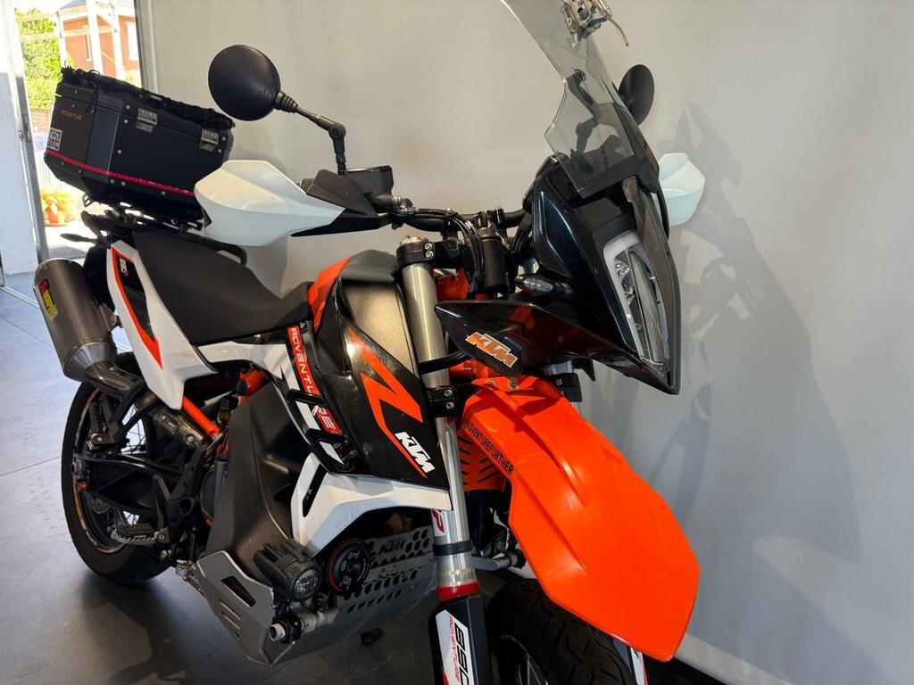 890 ADVENTURE