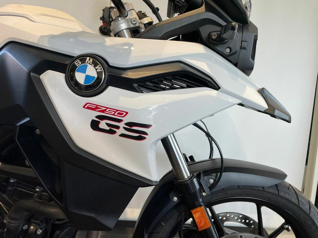 F 750 GS