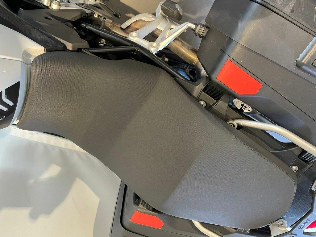 F 750 GS