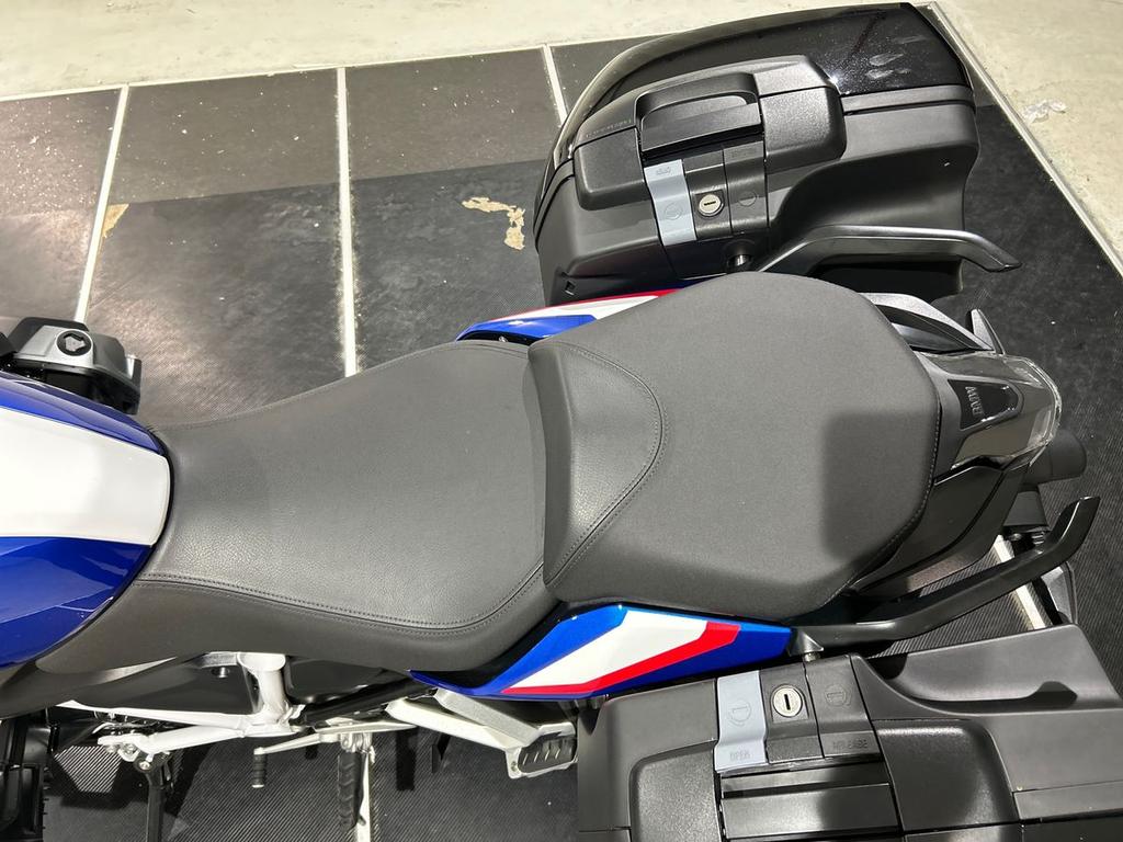 R 1250 R