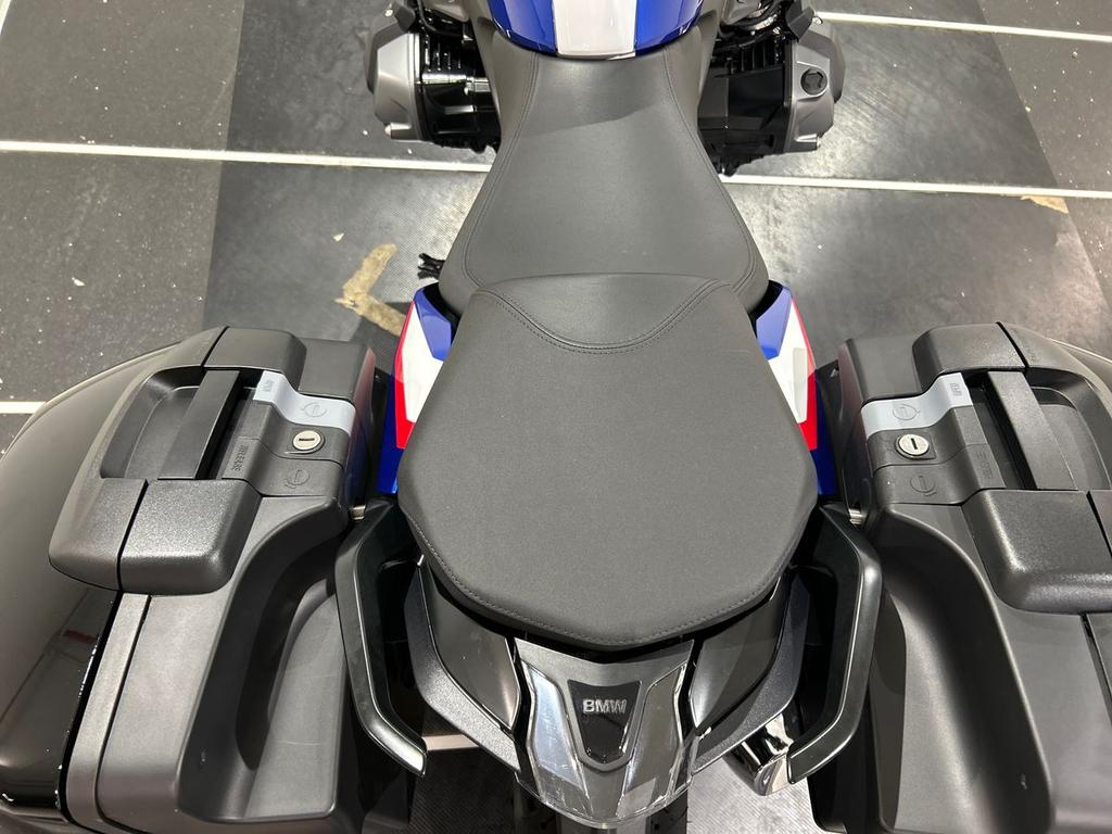 R 1250 R