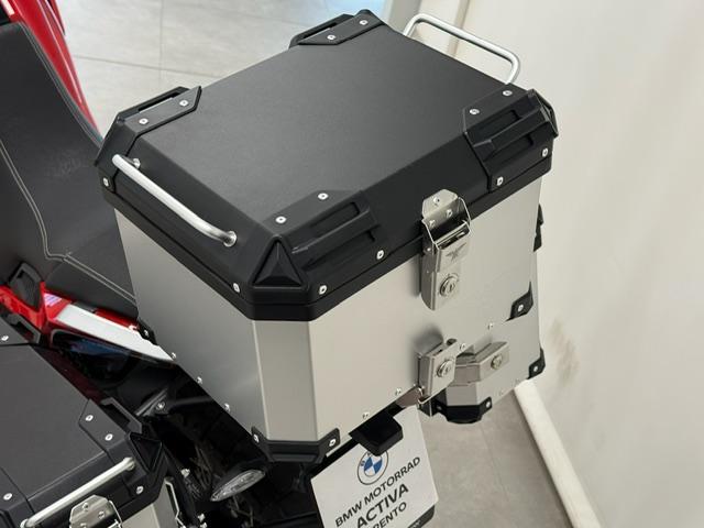 X CAPE 650