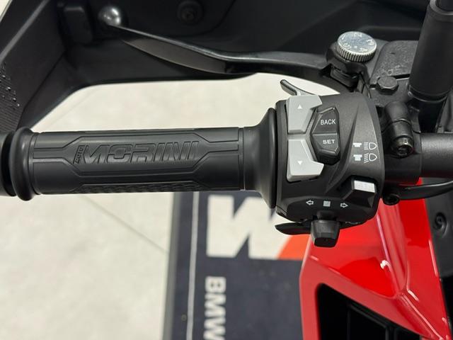 X CAPE 650