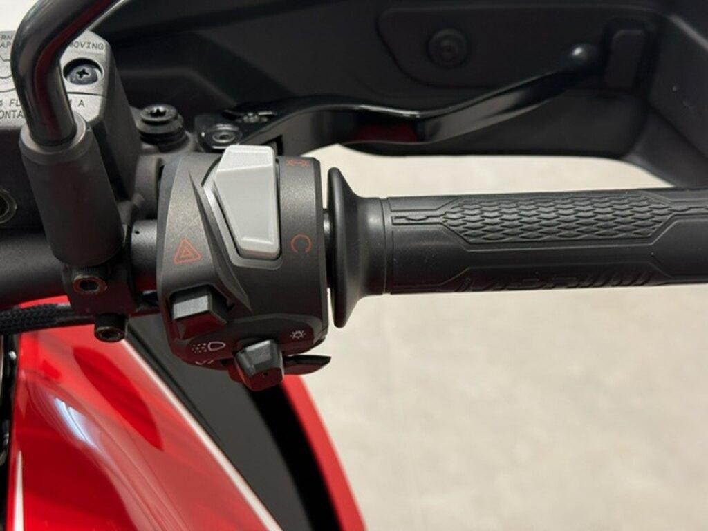 X CAPE 650