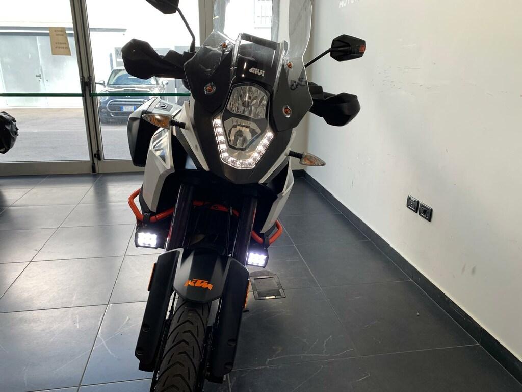 1090 ADVENTURE R