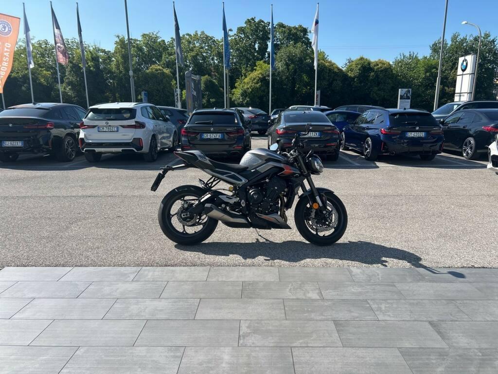 STREET TRIPLE 765