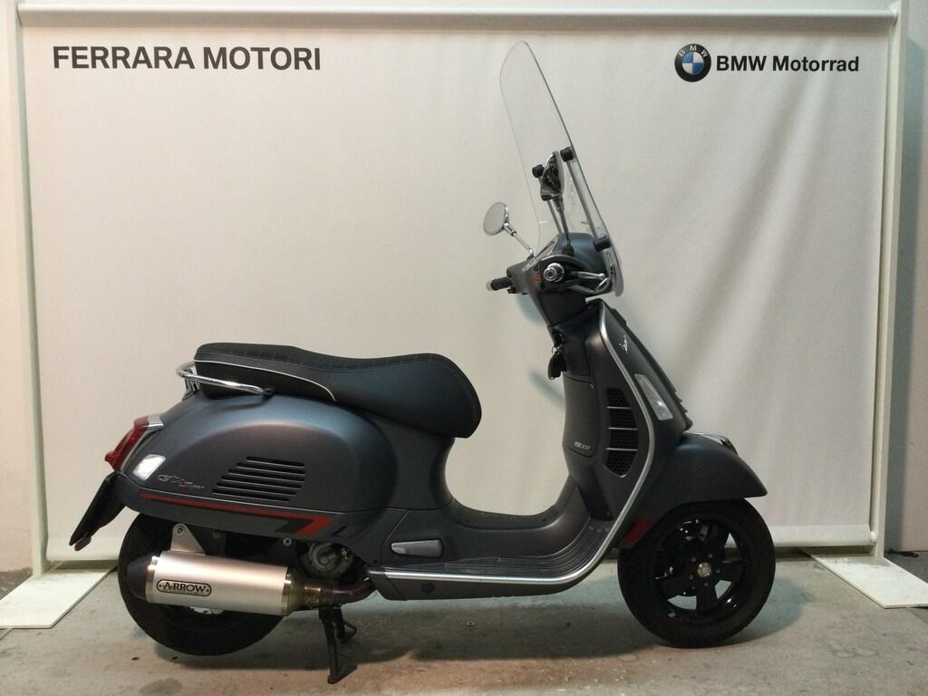 VESPA GTS 300