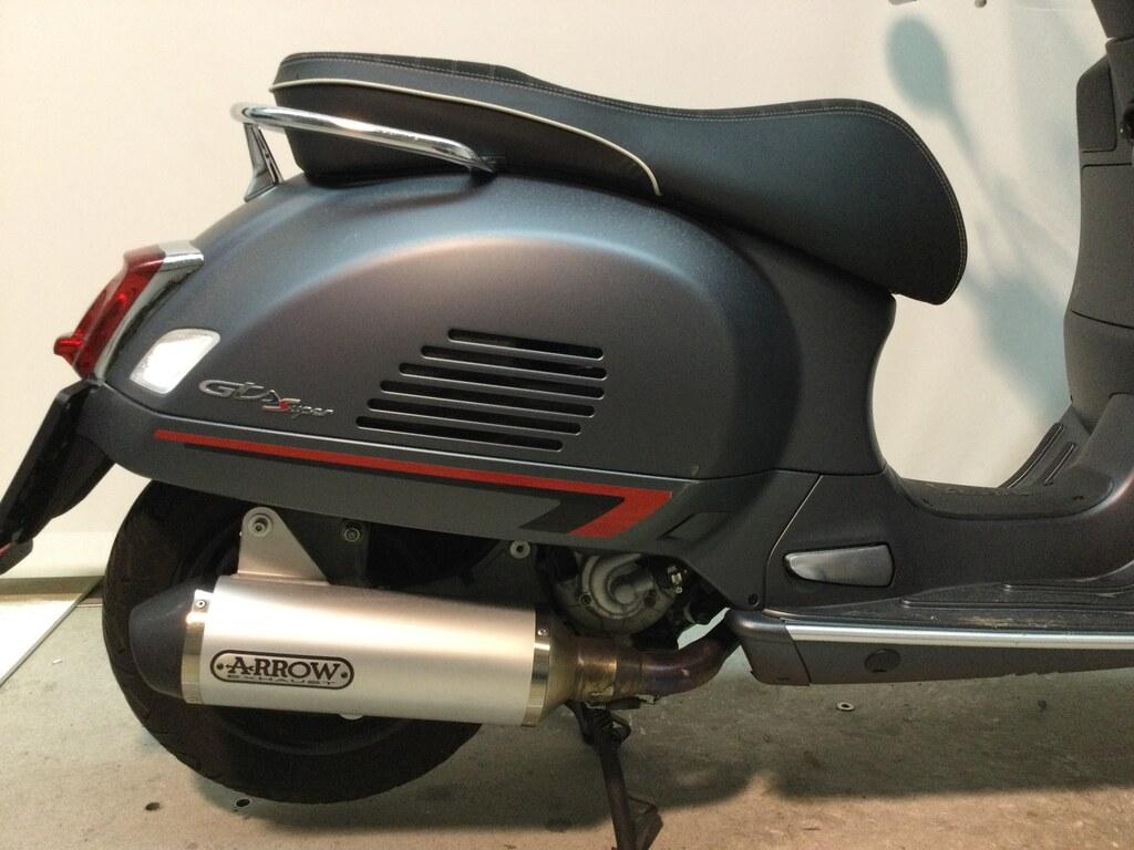 VESPA GTS 300