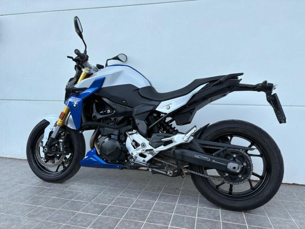 F 900 R