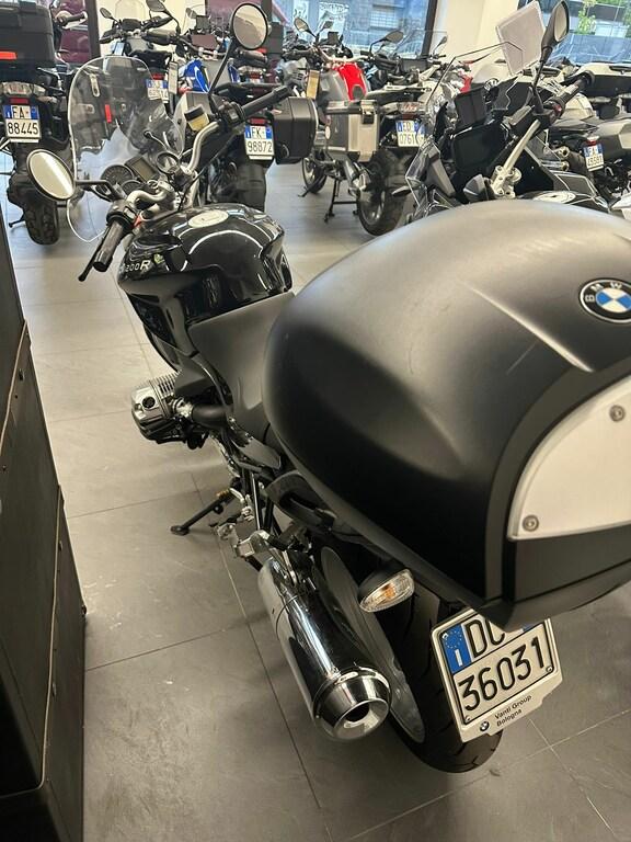R 1200 R