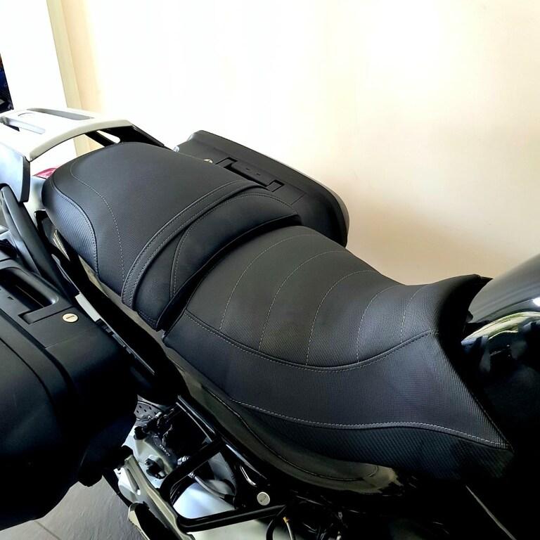 R 1150 R