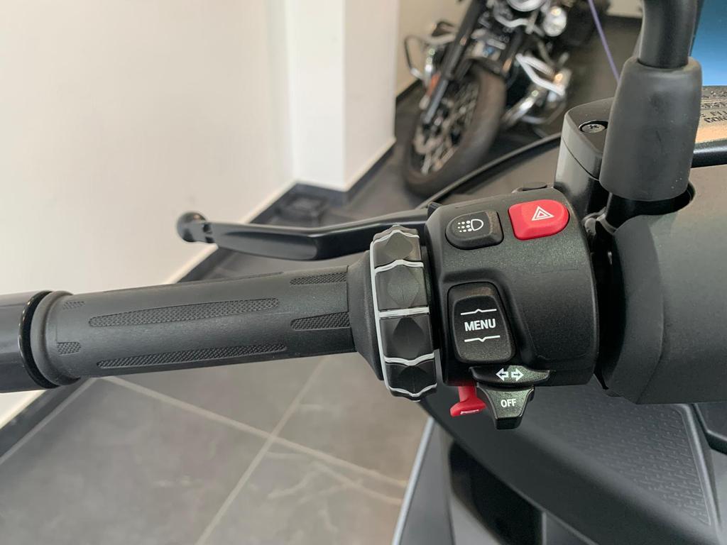 C 400 GT