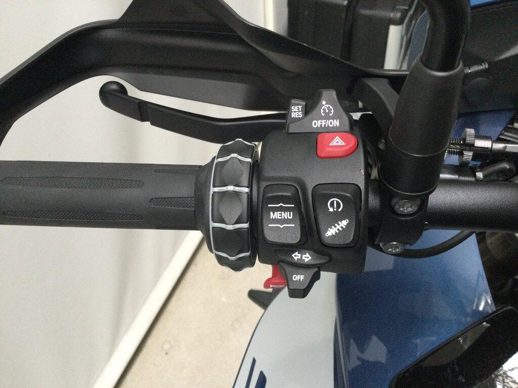 S 1000 XR