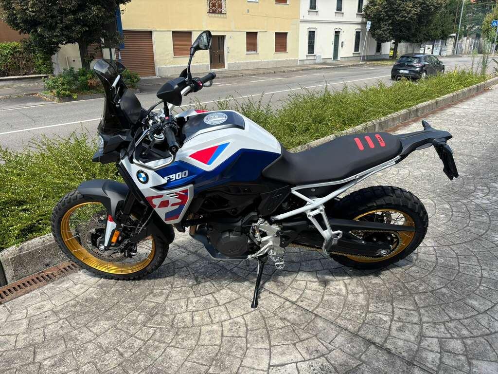F 900 GS