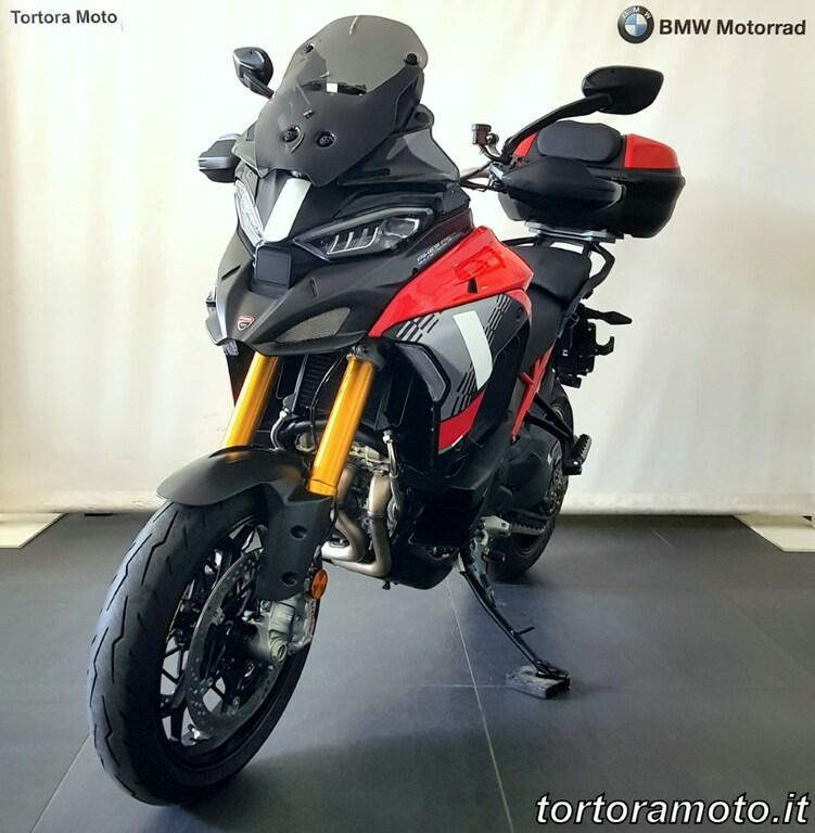 MULTISTRADA V4
