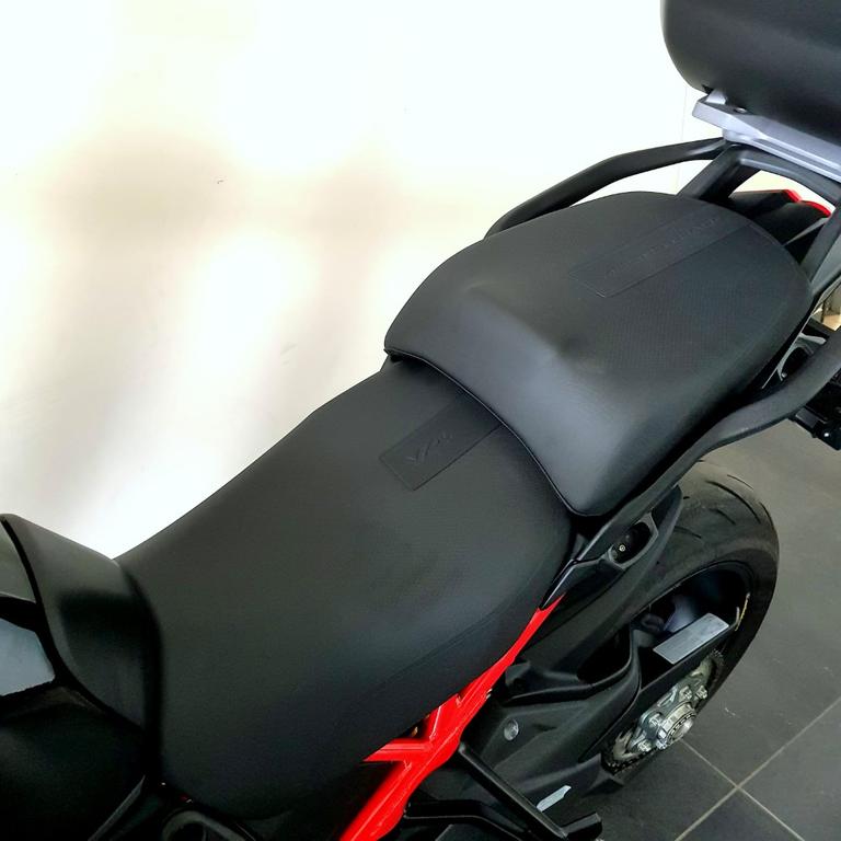 MULTISTRADA V4