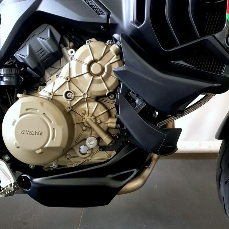 MULTISTRADA V4