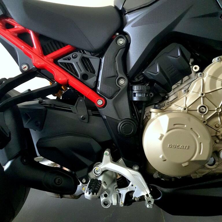 MULTISTRADA V4