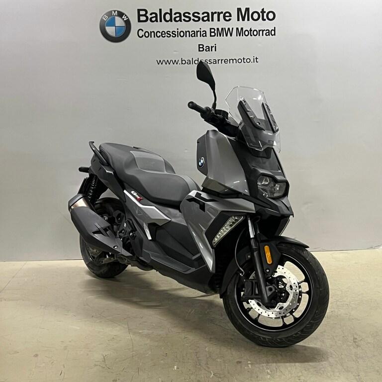 C 400 X
