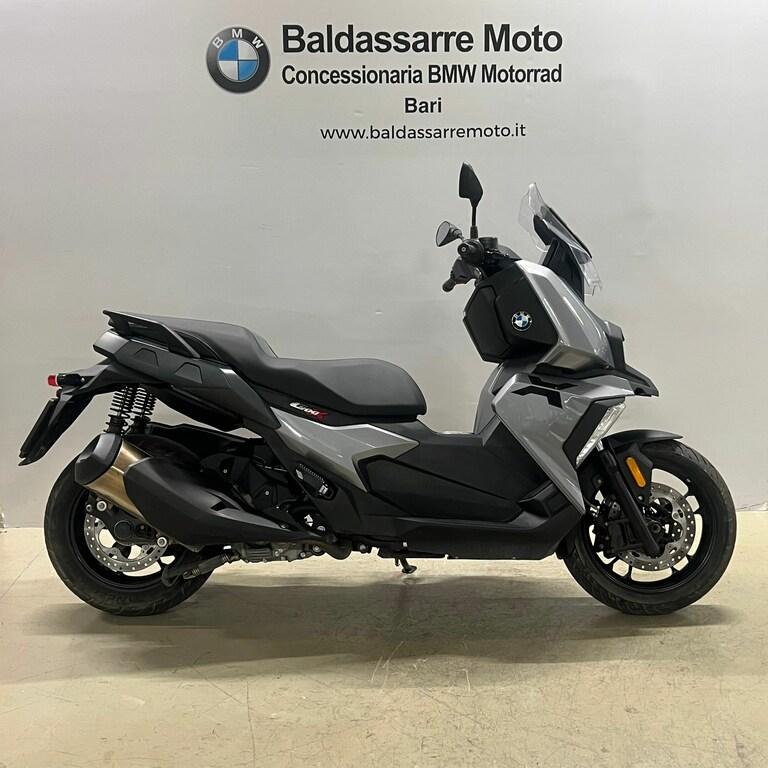 C 400 X