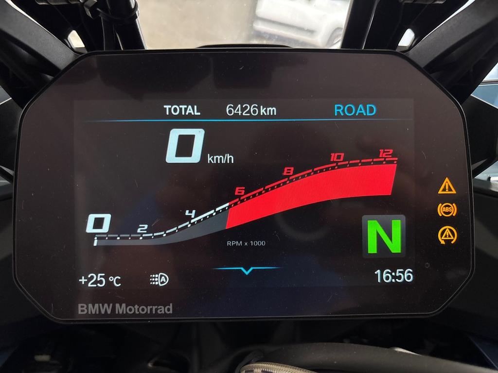S 1000 XR