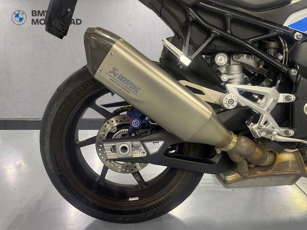 M 1000 R