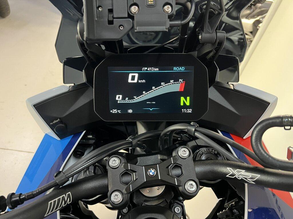 M 1000 XR