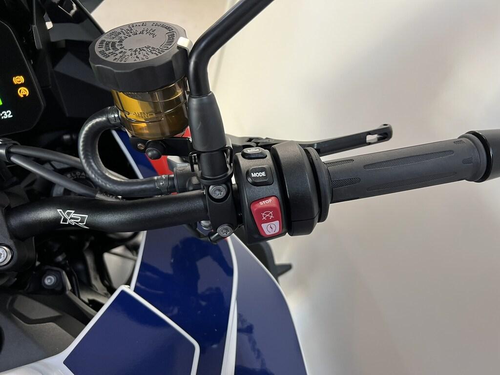 M 1000 XR