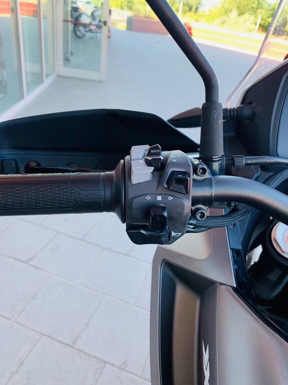 X CAPE 650