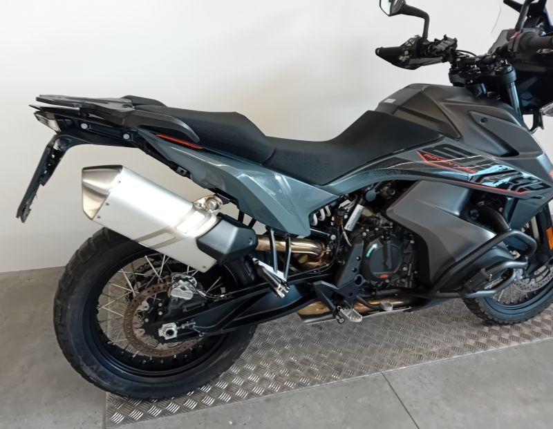 890 ADVENTURE