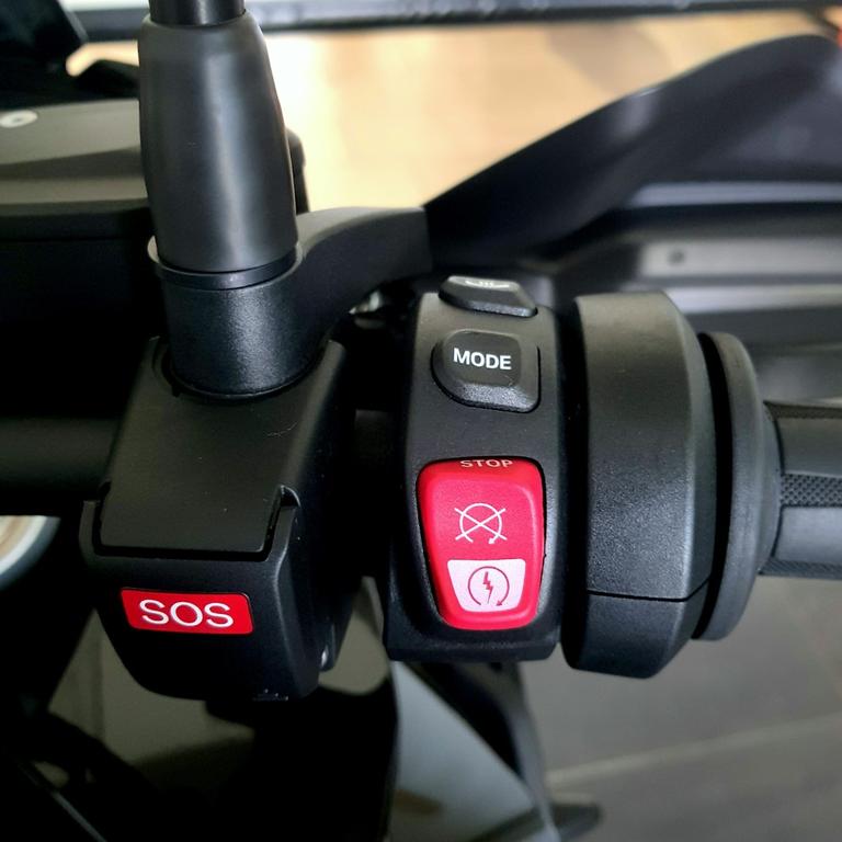 S 1000 XR