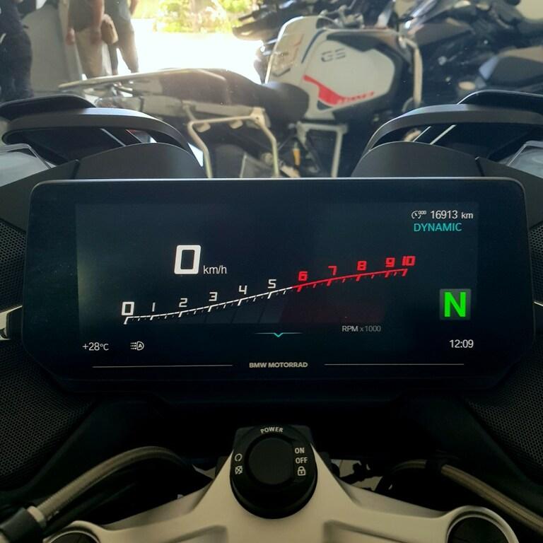 R 1250 RT