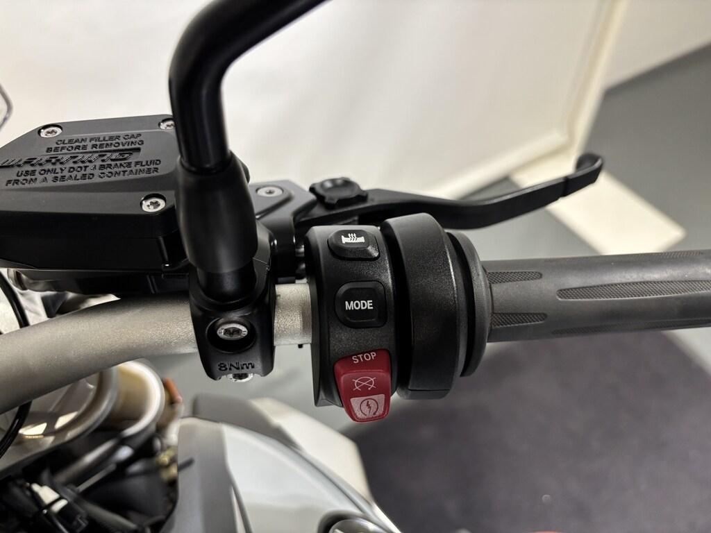 R 1250 R