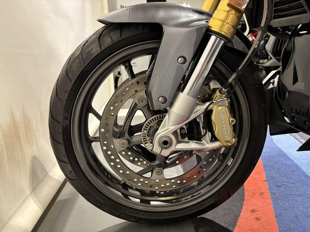 R 1250 R