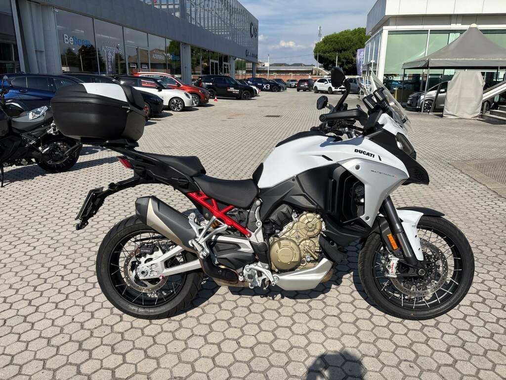 MULTISTRADA V4