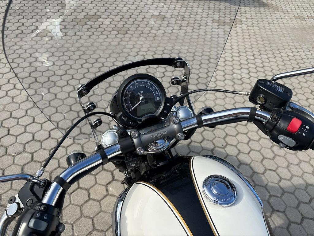 BONNEVILLE 1200 SPEEDMASTER