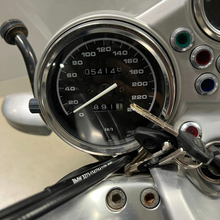 R 850 R