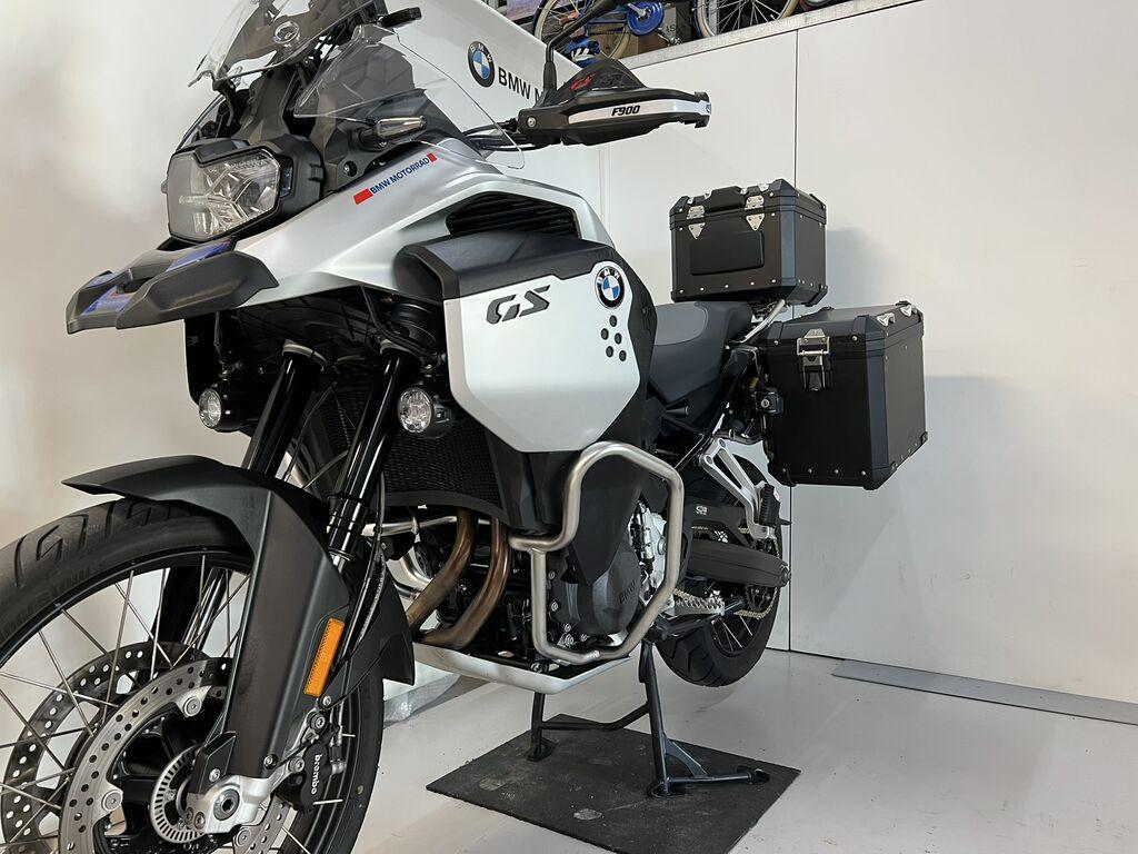 F 900 GS
